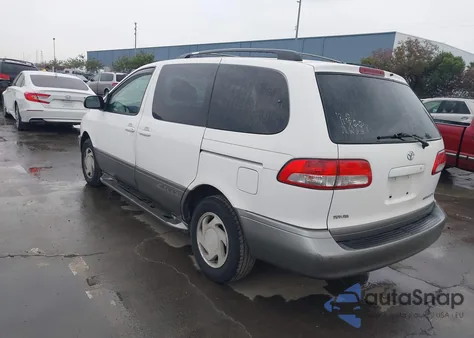 2002 Toyota Sienna Xle from USA, damaged, VIN 4T3ZF13C62U431409